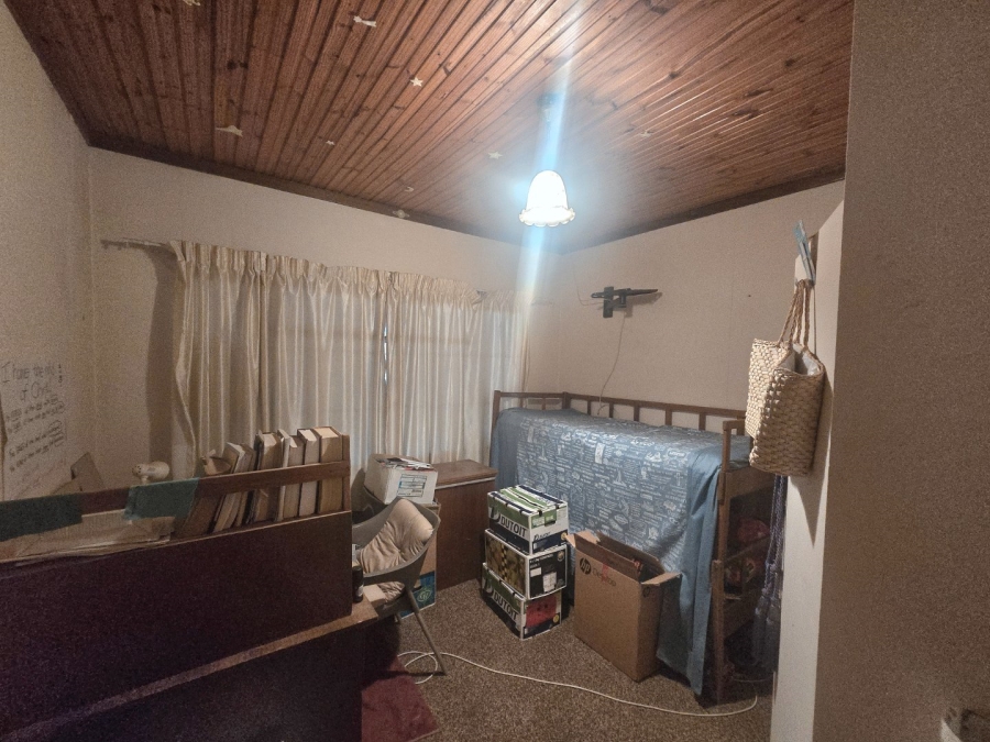 5 Bedroom Property for Sale in Fichardt Park Free State